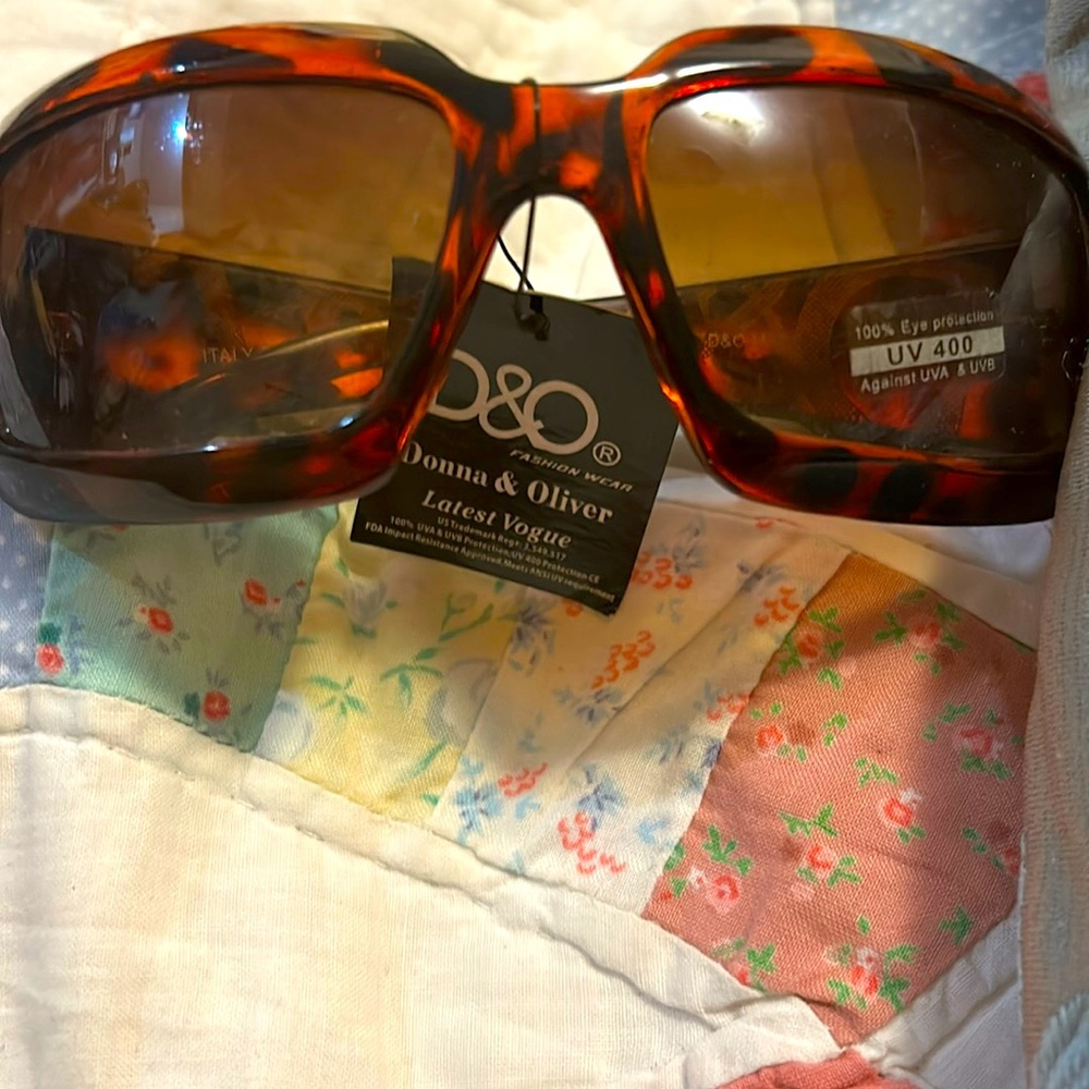 Sun glasses